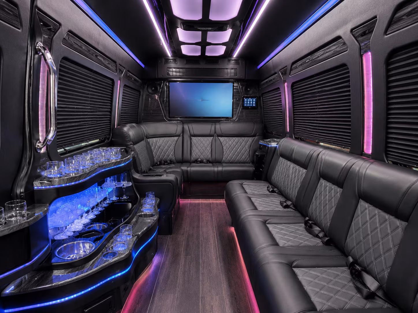 rent a bus for field trips to the fleischmann planetarium at unr