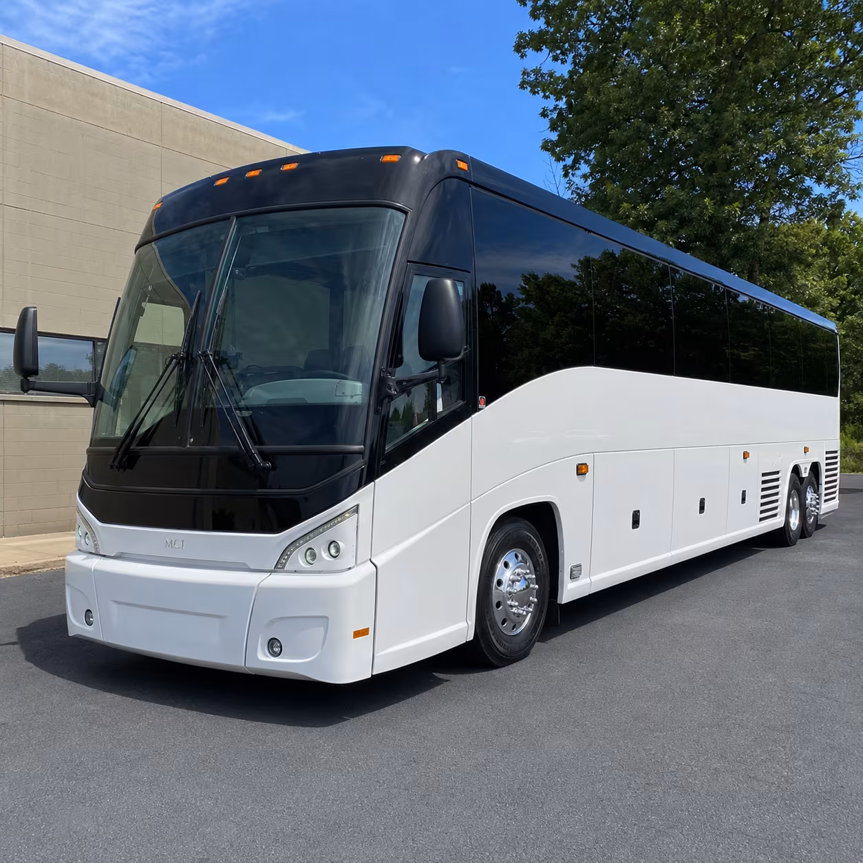 youth group buses for pyramid lake trips and sierra camp runs